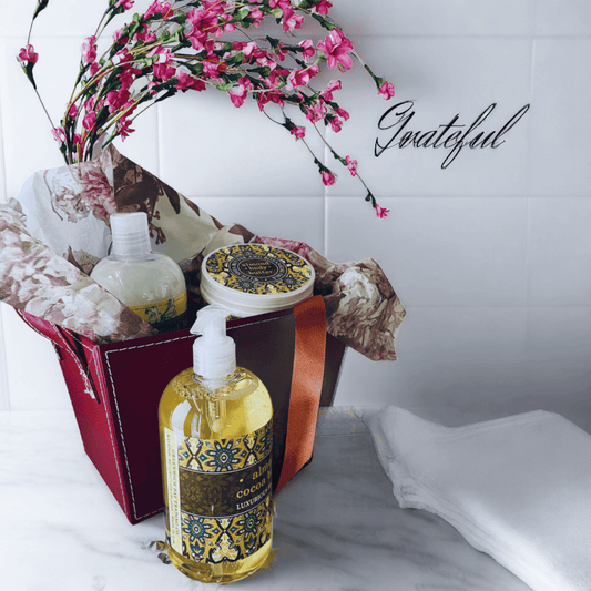 Luxurious spa basket with natural bath essentials, fragrant floral accents, and relaxing aromatherapy oils for an indulgent self-care experience.