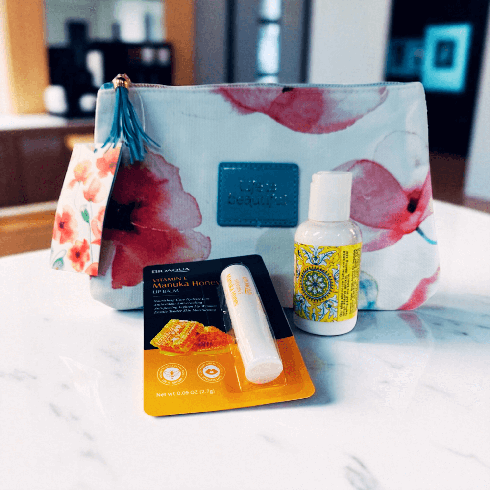 Manuka Honey/Vitamin E Lip Balm in Pouch