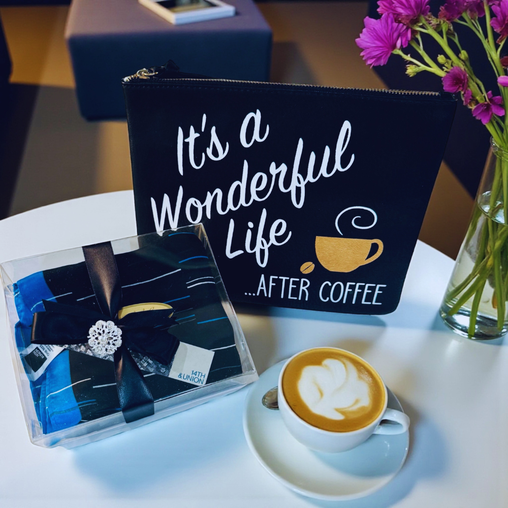 Women's Medium Zippered Pouch for Multi-Use - Essentialgifting